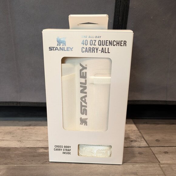 Stanley 40 oz Quencher Carry-All Sling – Cream – NEW – 2 Available - Picture 4 of 7